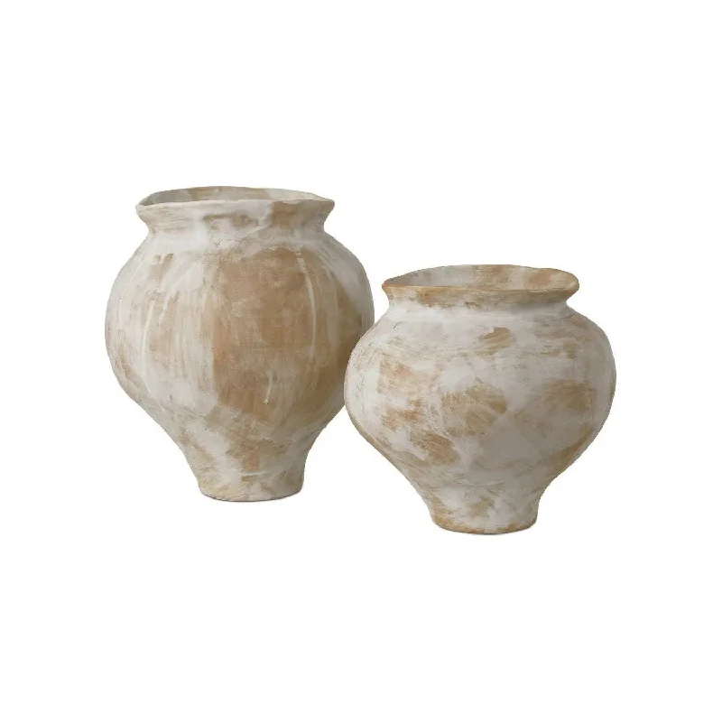 Track lighting for creating a focal pointMonte Carlo Vase Set of 2
