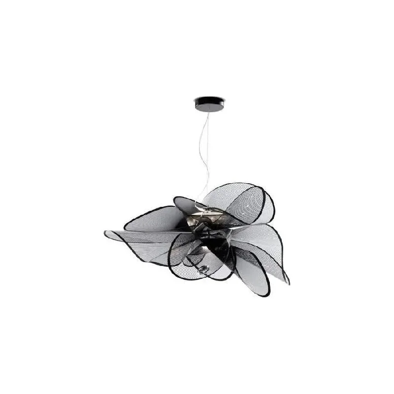 Track lighting with a minimalist track designLa Belle Etoile Suspension