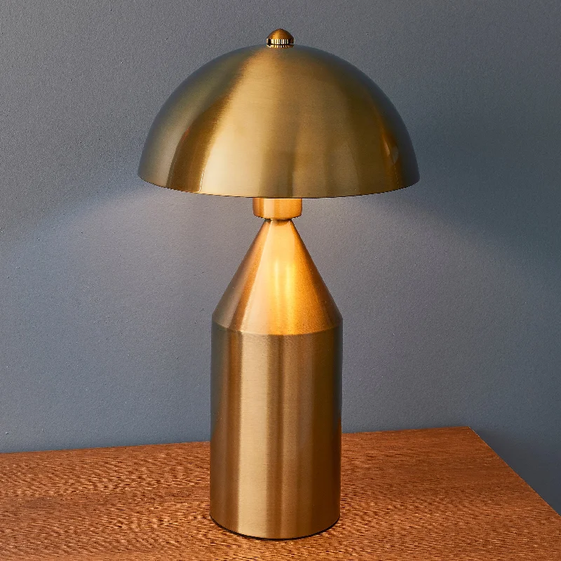 Rustic Farmhouse Style Floor Lamp for Cozy BedroomsNovastar 1Lt Indoor Table Lamp In Antique Brass Plate Finish Rustic Farmhouse Style Floor Lamp for Cozy BedroomsNovastar 1Lt Indoor Table Lamp In Antique Brass Plate Finish