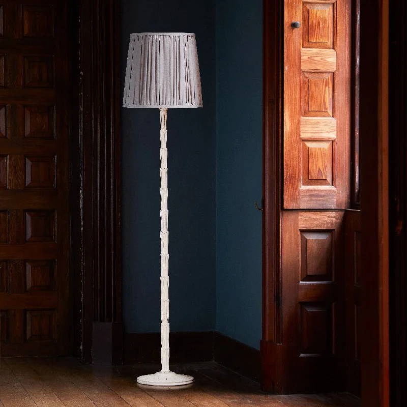 Fabric Floor Lamp with a Linen Shade for a Relaxed AestheticLisa floor lamp in white Fabric Floor Lamp with a Linen Shade for a Relaxed AestheticLisa floor lamp in white