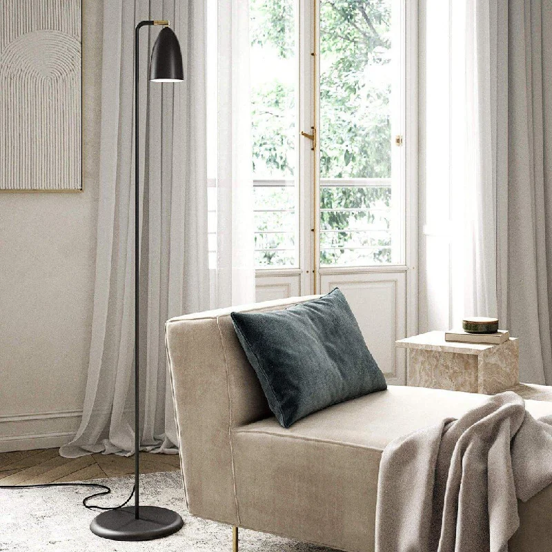 USB Charging Port Floor Lamp for Convenient Device ChargingNexus 2.0 Floor Lamp - Black USB Charging Port Floor Lamp for Convenient Device ChargingNexus 2.0 Floor Lamp - Black