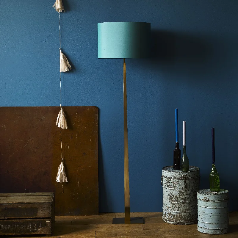 Modern Minimalist Floor Lamp for Contemporary Living RoomsTrafalgar floor lamp in antique brass Modern Minimalist Floor Lamp for Contemporary Living RoomsTrafalgar floor lamp in antique brass